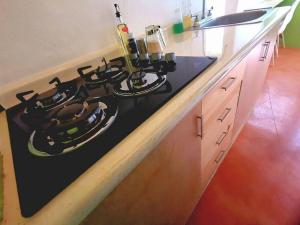 chill green beautiful downtown area TV good Wifi