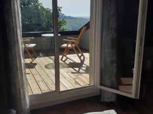 B&B / Chambres d'hotes Charme du XVIIe siecle pres de Nancy, jardin prive et sentiers balises - FR-1-584-194 : photos des chambres