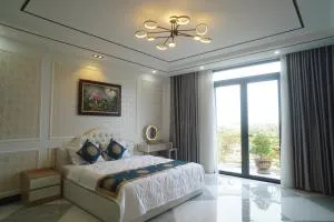 Queen Luxury Hotel Phan Rang - Xóm Mới