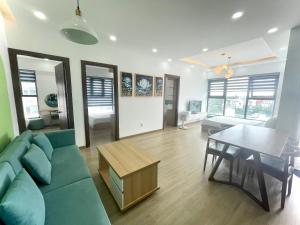 The Gold Beachfront Luxury Apartment