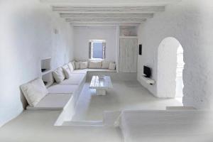 MELANOPETRA boutique apartments Nisyros Greece