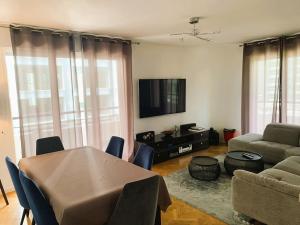 LE PARADIS - 2 chambres, balcon, parking