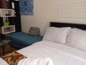 Abreeza Studio Suite T1-1917 - AC, Wifi, Kitchen, Pool, Washer