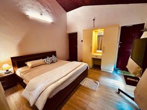 Island Retreat Vypin Entire Space