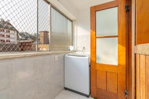 Completíssimo 3 Quartos Dentro da Rua Coberta