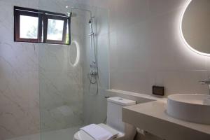 2 Secluded Villas Private Resort