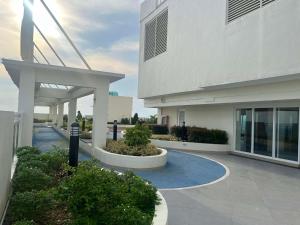 Milan residenzes condominiums