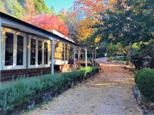 Huntington Lodge and Cottage