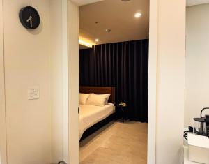 Goodfellow seocho gangnam Seoul arts center