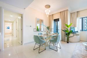 Whimsical 3BR at The Signature, Downtown Dubai by Deluxe Holiday Homes