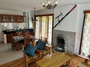 Cornol Zorawar Cottage Manali