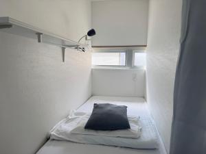 Osaka Guesthouse Sakura