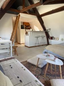Appartements Charmant studio cosy et lumineux a 40 min de Paris : photos des chambres