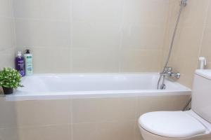 Charming One-Bedroom Apartment in Muscat, Oman