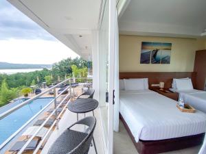 Ocean Suites Bohol Boutique Hotel