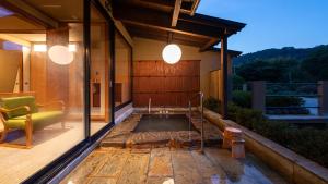 이즈 Isaribi (No Children) 4성급 숙소 로비