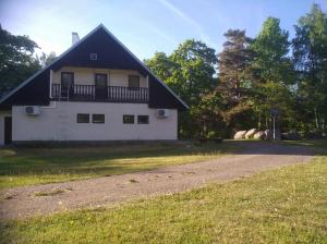 Laugu Guesthouse