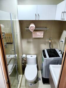 Mocha Flat at Shore 3 Tower 4