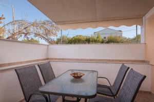 Cosy summer studio by the sea in Ireo, Samos