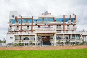 Hotel Yathin