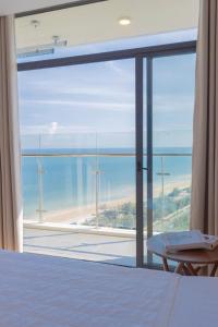 Bắps Seaview Apartment in CSJ Tower