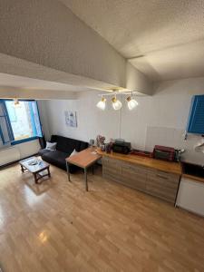 Central apartment in Quillan
