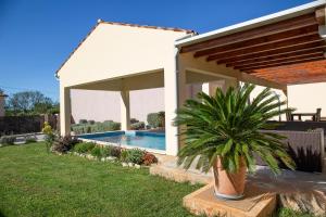 Villa Daniela mit Pool in Bale, bei Rovinj für 4-6 Personen 