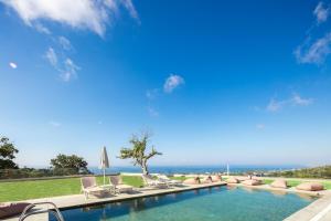 Villa O2 With Private Heated Pool