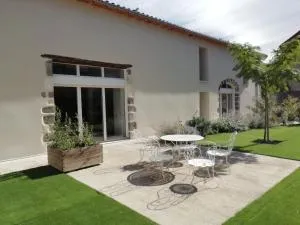 Résidence familiale au calme adaptée PMR - Orbeil