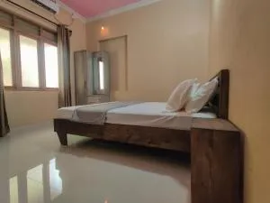 Rozemeed - 心玛芙市