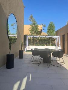 Villa M avec Piscine Chauffée