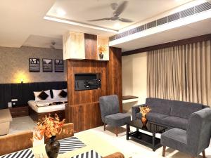 HOTEL JBS Minerva Grand