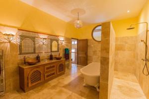 Villas Villa Rouge Corbieres : photos des chambres