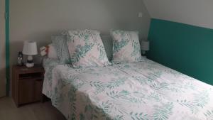 Villas Charmante maison dans village : photos des chambres