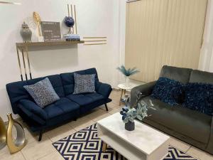 Agradable depto con estacionamiento y portón eléctrico