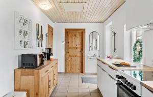 3 Bedroom Amazing Home In Vesløs