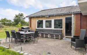 3 Bedroom Amazing Home In Vesløs