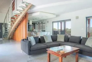 Apt 1 - The Grove Residences - Bats Cave