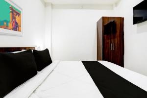 Hotel O B.G.P.G House