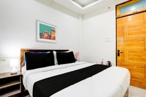 Super Hotel O B.G.P.G House