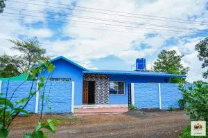 Retreat Holiday Homes, 4BHK Independent Villa with Swimming Pool at Sparsh Resorts, Karjat - Badlapur