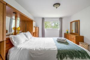 Glengarry Haus Spacious 2BR Home Away From Home