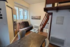 Old Arras studio avec mezzanine - Sainte-Catherine-lèz-Arras