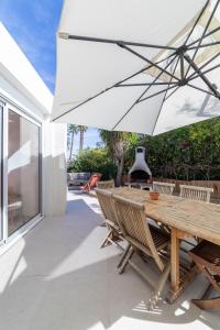 VILLA BORD DE MER 6 COUCHAGES AVEC JARDIN ET GARAGE