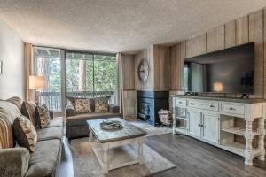 Crestview Bldg A #49 - Spacious 2 Bedroom, 2 Bathroom, Sleeps 7 - Close to Canyon Lodge and Village
