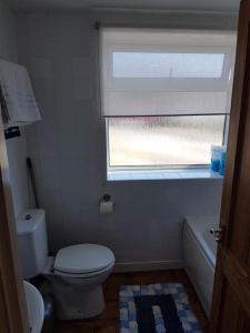 112 Sandown Holiday Park, Wifi, sleeps 4