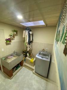 Apartamento en último piso hermosa vista al pueblo y lago