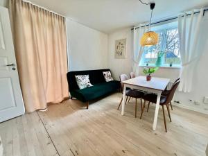 5 minute walk to LEGO house - 50m2 apartment - unit A - garden on site