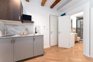 Corso Apartments