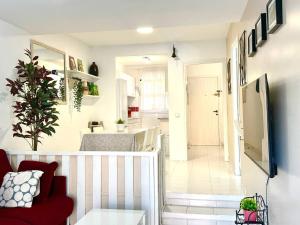 Apartsalou Blau Mari